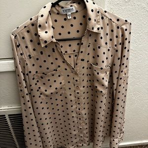 Express size medium long sleeve
